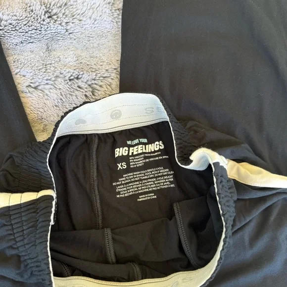 Alice + Olivia Big Feelings Pajama Pants - Picture 3 of 4